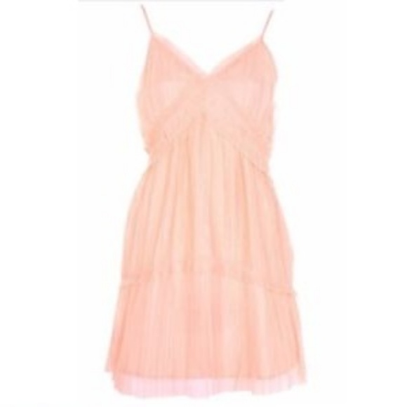 Topshop Dresses & Skirts - Top Shop Layered Tiered Ruched Tulle Slip On Dress
